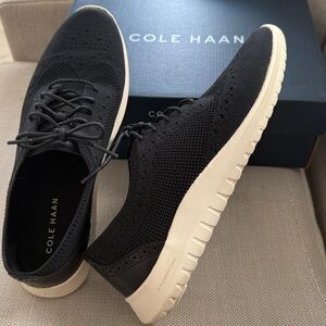 NWT Cole Haan Lightweight Wingtip OXFORD stretch upper BLACK - Ivory foam US 8.5